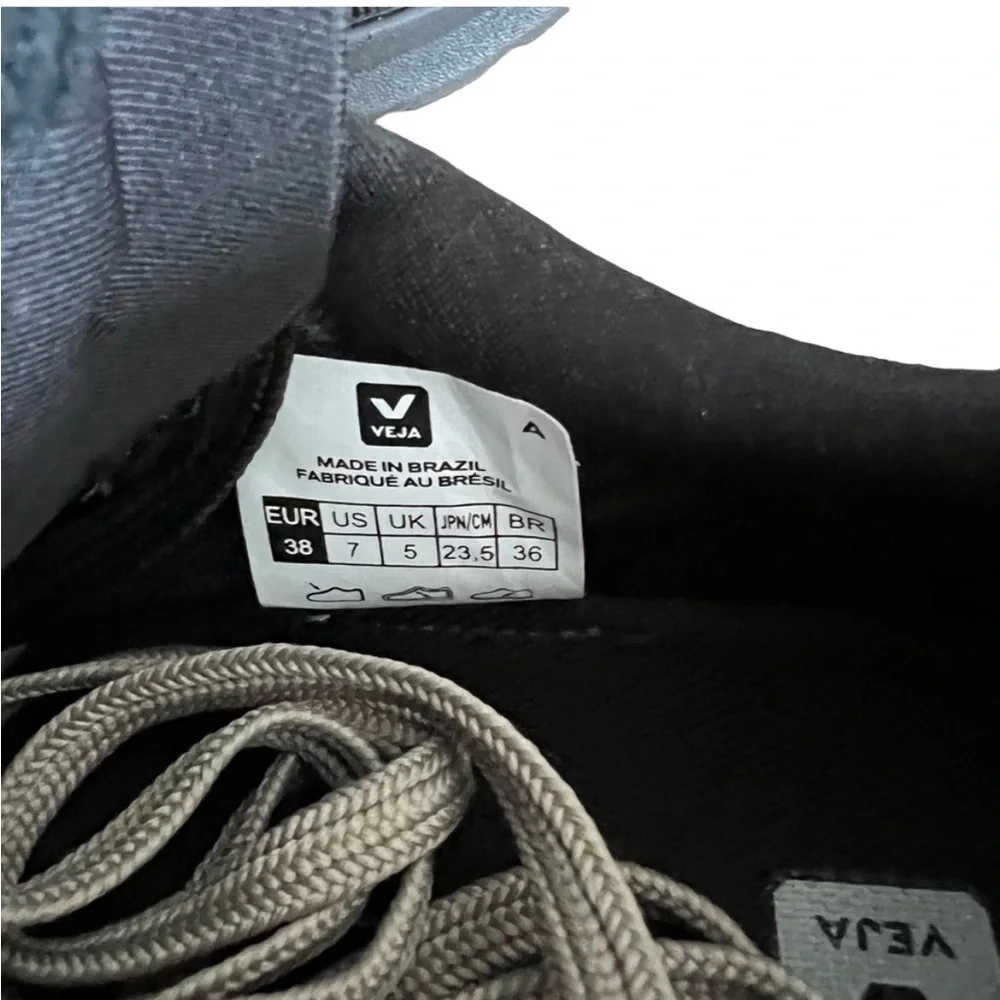 Rick Owens x Veja Performance Runner V-knit Sneakers in Black Women’s Size 7